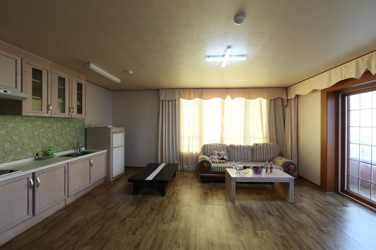 Oceanview Resortel Boryeong Exterior foto