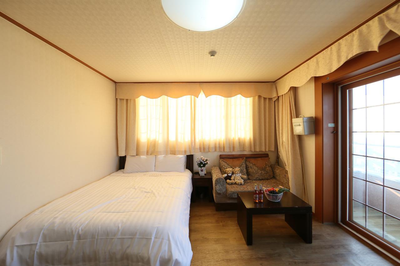 Oceanview Resortel Boryeong Exterior foto